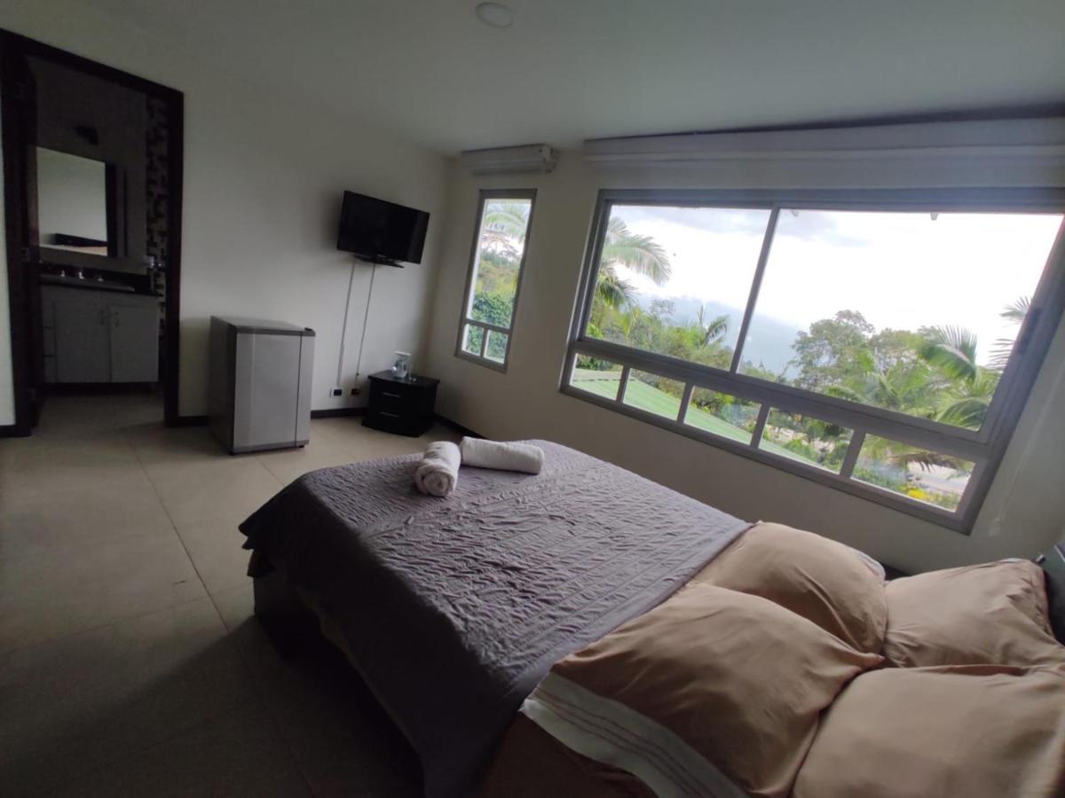 Habitacion Privada En Finca Turistica Hualcala 拉米萨 外观 照片