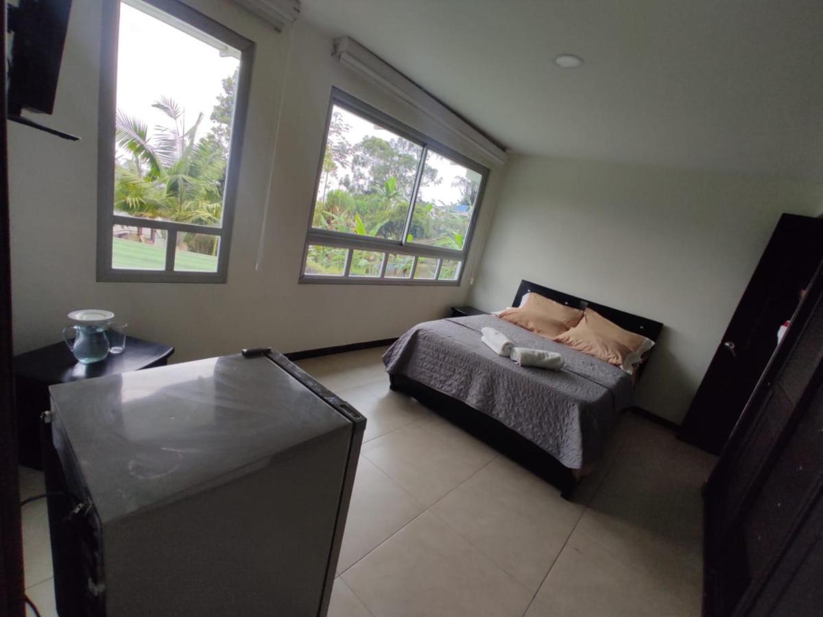 Habitacion Privada En Finca Turistica Hualcala 拉米萨 外观 照片